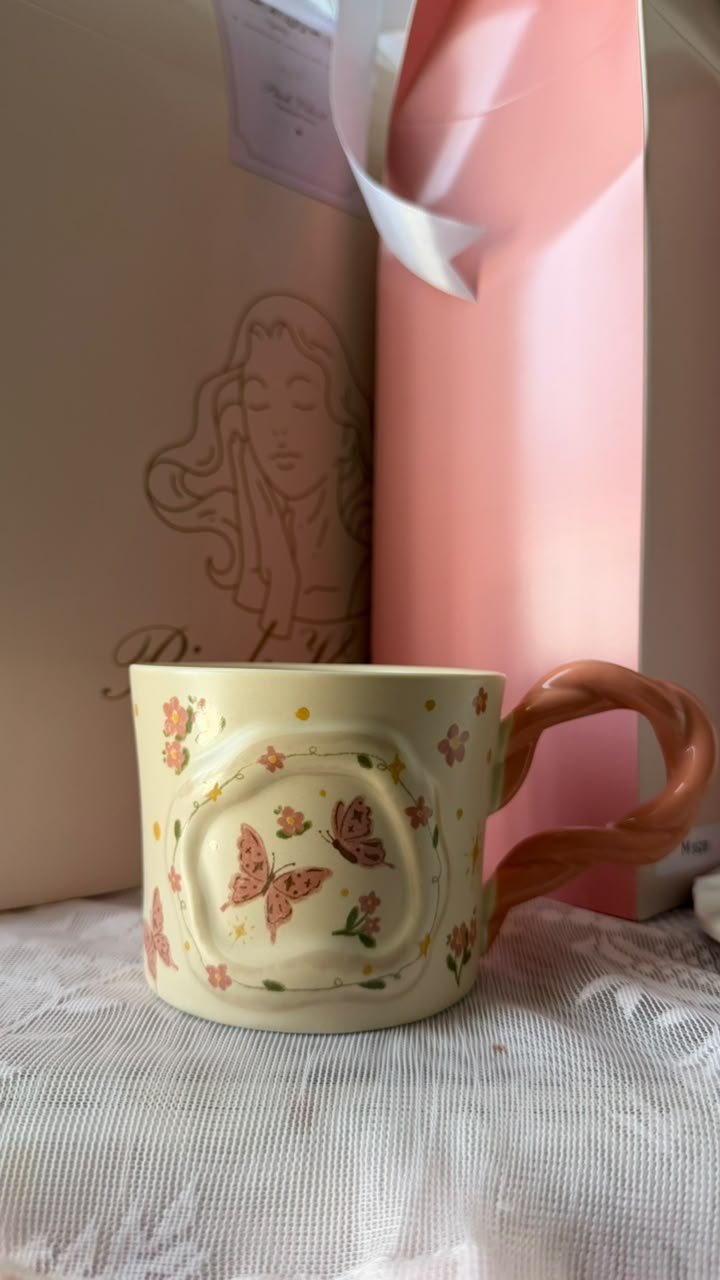 كوب بتَرفلاي